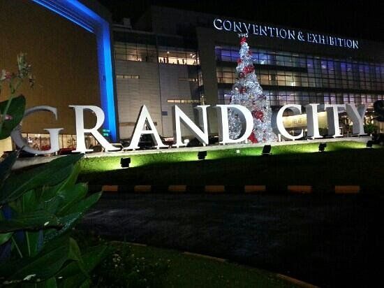 Einkaufszentrum Grand City Surabaya